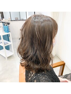 ベル(bell) クラシカルミディ