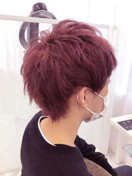 ヘアーアンドスパ ナトゥーラ 新札幌店(Natura) 爽やかショート×ピンク