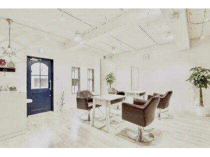 ミリール (Mireel)の写真