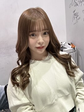 ルイス(L'wis) 小倉由菜ちゃん♪