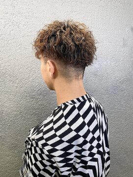 ラヴリア クルメ(LOVERIA KURUME) ツイストスパイラルパーマ