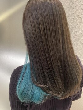 カペリベラ Capelli bella 枚方店 インナーカラー / デザインカラー / 寒色カラー