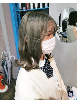 フロップニク(FLOPNIK) オリーブグレージュ