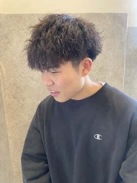 ガーデンエス 府中店(GARDENes) 【メンズ波巻きパーマ】