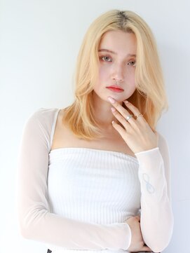 ヘアサロン ガリカ 表参道(hair salon Gallica) 【柴田優香】ケアブリーチでつくるハイトーンくびれミディアム