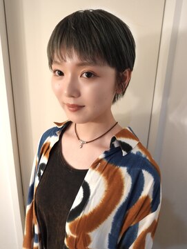 レコ 渋谷(LECO) ケアブリーチナチュラルグリーンショートヘア