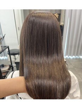 ウル 表参道(HOULe) 髪質改善トリートメント表参道20代30代40代縮毛矯正【表参道】