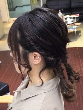 ヘアサロン ユニティ(Hair Salon Unity) 編み下ろしtwinミディアム