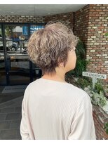 OX CREATION 椥辻 オックスクリエーション ショート ふんわりパーマ