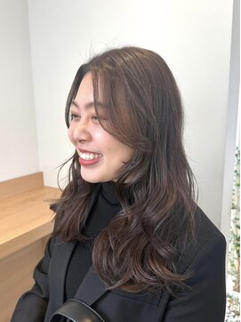 アリゲート ダイカンヤマ(Ari gate daikanyama) セミロングレイヤーカット顔まわりグレージュブリーチなし