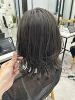 ビューナゴヤ 名駅(VIEW NAGOYA)&nbsp;レイヤーカット/くびれヘア/アッシュグレージュ/外ハネレイヤー