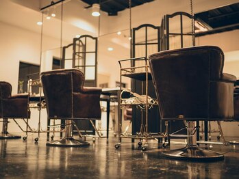 リリアン(Lillian)の写真/大型店は苦手という方にもオススメの少人数サロン◎丁寧なカウンセリングと高い技術で理想のスタイルに♪