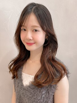 アグノス 青山(Agnos) ココアベージュグラゲヘアーくびれ小顔オリーブグレー