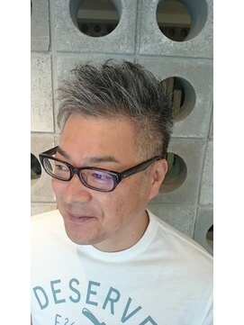ヘアークローバー ツーブロックフェード