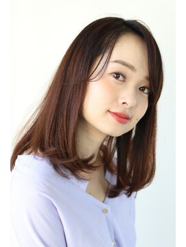 エクリ 麻布十番(equri) お手入れ簡単な大人のツヤ髪ロブ