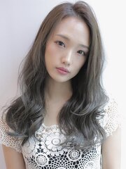 《Agu hair》アッシュカラーで涼しげ夏ウェーブ