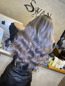 スワン サッポロ(SWAN sapporo) 外国人風バレイヤージュ