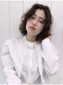 カーリーウェーブ_アースカラーくびれヘアツートンカラー_28568