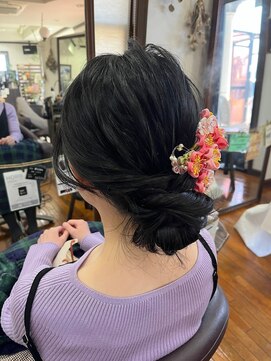 美容室 メザミー MESAMIES 艶やかルーズアップヘア 着物 お呼ばれ 結婚式