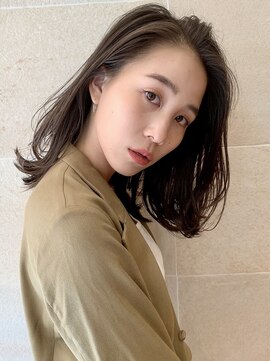 ビュートリアム265(BEAUTRIUM 265) ミディアム/レイヤー/顔周りカット/くびれヘア/小顔レイヤー