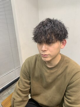 スレイ 西宮(SLAY) 波巻きハイライトアップバングツーブロックマッシュ