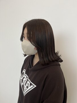 ビーヒアナウ N゜03 金沢駅西店(BE HERE NOW) 【beige color/ブリーチなし/bob/外ハネ/センターパート】