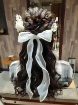 ネセサリー(NECESSARY) ヘアセット