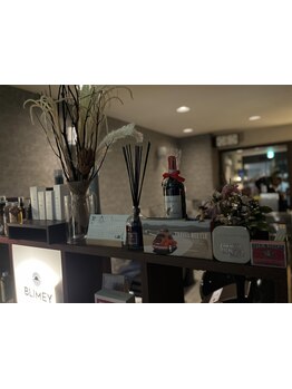 髪のセレクトショップ&プライベートサロン。髪質や好みを汲み取り、イメージが湧かない方もお任せOK◎