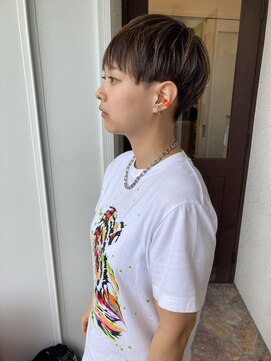 ヘアーアンドネイル マニッシュ(hair&nail Manish) 刈り上げマッシュショート♪