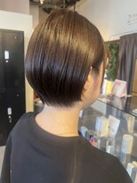 ムード マグ レーベル 南松本(MOOD Mag Label)&nbsp;20代30代大人可愛い艶感暗めカラー切りっぱなしショート