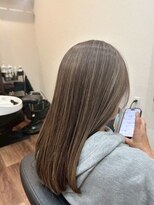プライベート ヘアサロン カオ(private hair salon kao)&nbsp;ハイライトを活かしたケアカラー