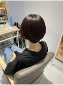 イメチェンホワイトブロンド外ハネボブ美髪ワイドバング