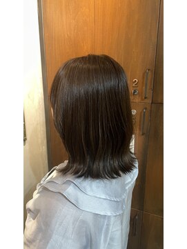 フークフーク(HOEK HOEK) くびれボブ×オリーブカラー