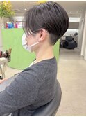 ハンサムショート刈り上げショート刈り上げ女子前下がり