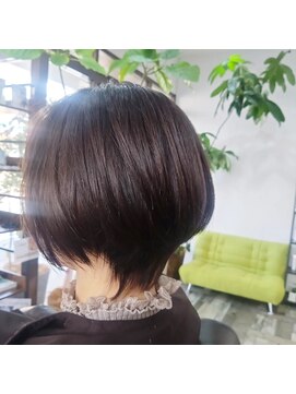 ラルシー(Larucy) ショートボブ