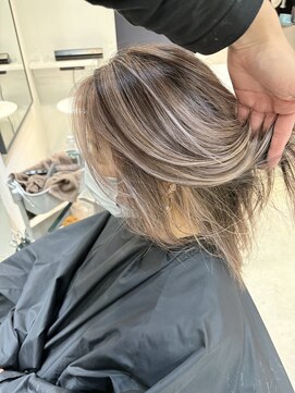 ブランシュ(Blanche) バレイヤージュ