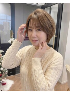 ハーツオオサカ(HE:ARTS OSAKA) 小顔若見えショートスタイル韓国ショート