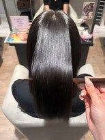 ユナイテッドビューティーウェストコースト(UNITED BEAUTY WEST COAST)&nbsp;艶髪/ロング/ストレート/髪質改善/縮毛矯正