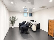 オルフェ(ORPHE)の雰囲気（ゆったりと寛げる癒しSPAブース。心からRelaxをお届けします。）