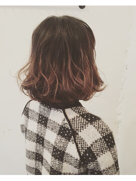 ヘアサロンライラック 無造作ボブ