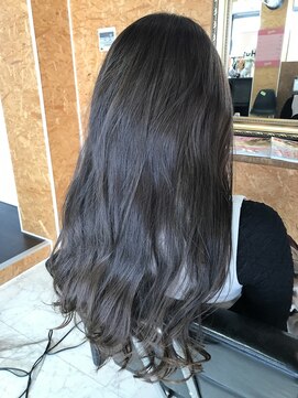 ハグ(Hug) [Hug][鹿沼]「6トーン×アッシュ×コバルトブルー」の1ヶ月後…