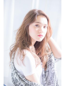 ヴァンクシー バイ ルナ(VANKCY by Luna) ベージュ/グレージュ/ひし形シルエット/大人かわいい/伸ばしかけ