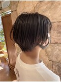 ショートボブ