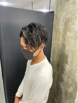 キング 枚方店(K!ng) メンズホワイトハイライト フェイスフレーミング