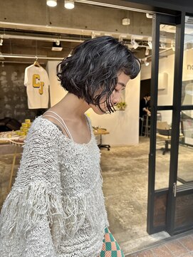 ノーム(norm) 前髪短めボブパーマ/ショートパーマ