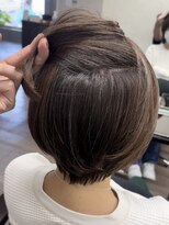 ヴィフ 大船(VIF)&nbsp;ショートボブ/脱白髪染め/白髪ぼかし/ボブ/グレージュカラー大船