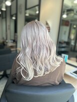 ラフ 難波店(LAFF) #黒髪#ボブルフ#ネビージュ#小顔#ワンレン