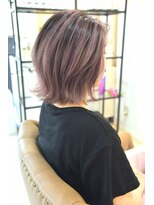 オルネア(Ornea)&nbsp;くびれボブ×ピンクバレイヤージュ【対馬】