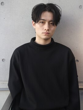 アコロン(acoron.) カット/ニュアンスパーマ/センターパート/池袋メンズカット