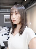 ハイレイヤー/ミディアム/ハッシュカット/20代/顔周り/ベージュ